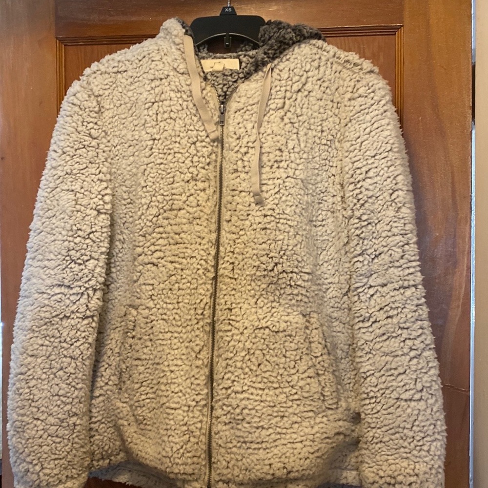 Tread supply jacket - Picture 5 of 5